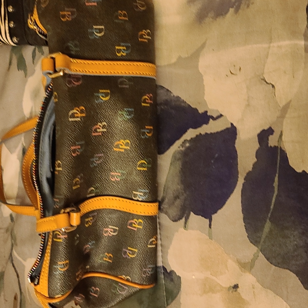 Dooney and Bourke Barrel Bag